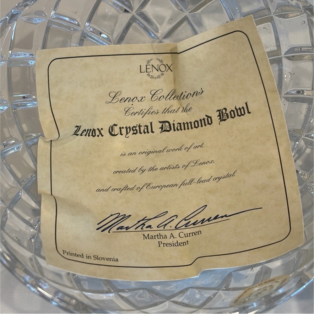 Set of 4 Lenox Crystal Diamond Bowls with Certificates - Picture 2 of 7